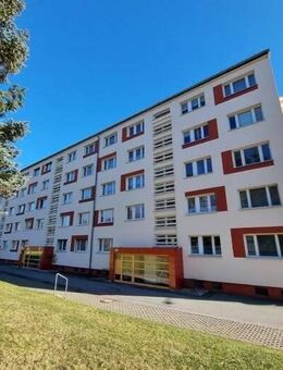 **SIE ENTSCHEIDEN DIE SANIERUNG** Helle 2-Raumwohnung mit Seitenbalkon + Aufzug - Lichtenstein (Sachsen)