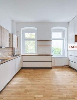 IMMOBERLIN.DE - Beliebte Lage! Sehr angenehme Altbauwohnung beim Bergmannkiez - Berlin