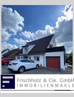 Schöne 2-Zimmer DG Wohnung in Lindlar-Frielingsdorf zu vermieten! - Lindlar