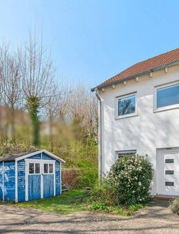 Attraktives Reihenendhaus mit großzügigem Platzangebot in Jugenheim (Rheinhessen) - Jugenheim (Rheinhessen)
