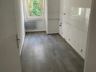 Mehrfamilienhaus mit 7 Wohneinheiten und Garten - Mülheim (Ruhr)