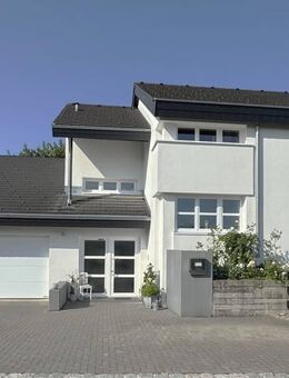Exklusives Architektenhaus mit Panoramablick - Schopfheim