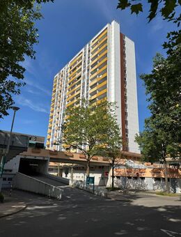 Hoch hinaus! Vermieten oder selbst nutzen. Singlewohnung in Pinneberg - Pinneberg