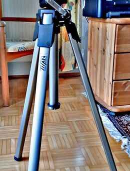 Profi-Stativ mit Kugelkopf (Cullmann CT200 mit CT20) + Tasche - Zusmarshausen