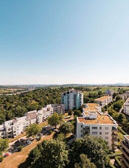 Rarität - Lichtdurchflutete 3,5 Zi.-Wohnung mit Fernblick und 3 Loggien - Stuttgart