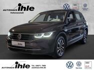 VW Tiguan, 2.0 TDI Active AMBIENTE-BEL IQ-LIGHT, Jahr 2022 - Hohenwestedt