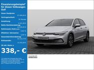 VW Golf, 1.0 VIII eTSI Life, Jahr 2023 - Grevenbroich