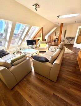 ==Wunderschöne 3.Zimmerwohnung im Dachgeschoss mit 2.Bädern in ruhiger Lage== - Gera