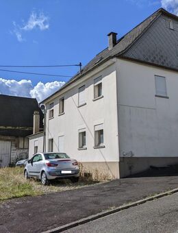 Einfamilienhaus mit separater Scheune - Veitsrodt