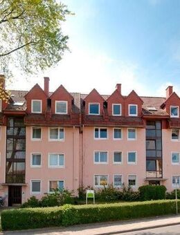 Frisch renovierte 4-Zimmer-Dachgeschosswohnung! - Osnabrück