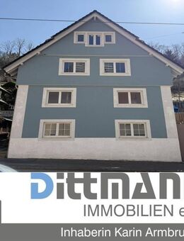 Schönes Zweifamilienhaus in Albstadt-Tailfingen - Albstadt
