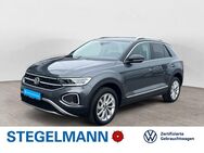 VW T-Roc, 1.5 TSI Style, Jahr 2023 - Lemgo