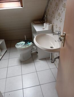 3 ZKB Dachgeschoß 2. Etage in Homburg-Beeden - Homburg