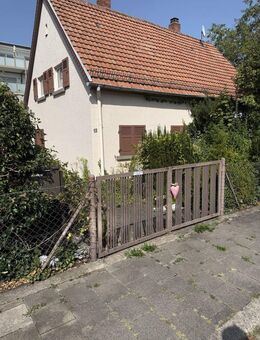 Ihre Chance: Doppelhaushälfte mit Garten in ruhiger Lage! - Neustadt (Weinstraße)