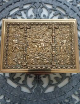 Biete Schöne Antike Messing Jugendstil Schatulle Kiste Aufbewahrung - Berlin Charlottenburg-Wilmersdorf