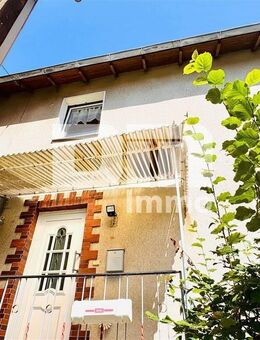 2 Einfamilienhäuser in gesuchter Wohnlage mit viel Potenzial zum Paketpreis - Nieste