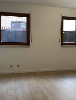 Souterrainwohnung mit eigener Terrasse - Pulheim