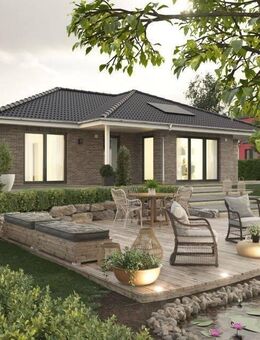 Drinnen und draußen verbunden - Ihr Bungalow mit überdachter Terrasse - Bad Rodach