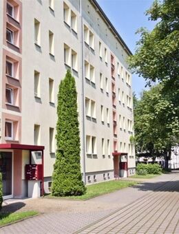 Alles wird neu - Schöne 2-Raumwohnung in Langenberg - Gera