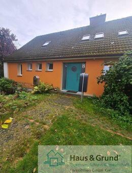 Helle 3-Zimmer Dachgeschosswohnung in Elmschenhagen zu vermieten! - Kiel