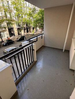 Charlottenburg: Eislebener Str: LEERE 4-Zi-Whg, 92m² - 1.OG + SÜD-Loggia - FREI ab SOFORT - Berlin