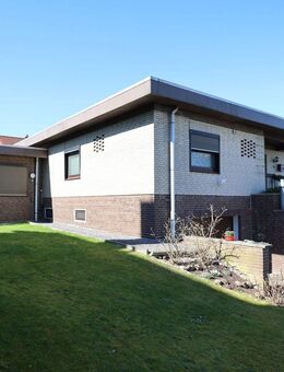 Vielseitiger Bungalow mit separater Einliegerwohnung - in Top Lage - ideal für Familien, Mehrgenerationen oder Vermietung - Harsefeld