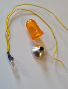Gelblicht mit Aluträger 8x20mm und 6V. Birnchen - Düsseldorf