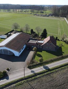 Einfamilienhaus mit großzügiger Halle & Bürotrakt - perfekt für Selbstständige - Legden