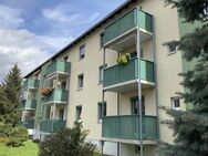 Solide Kapitalanlage: Gemütliche Dachgeschosswohnung - vermietet - inmitten von Riesa! - Riesa