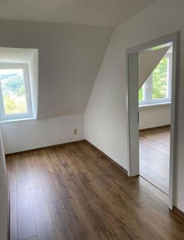 Rarität - Tolle Altbau Dachgeschosswohnung - 300m vom Markplatz - Annaberg-Buchholz
