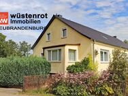 WOHNEN AUF EINER EBENE MIT WEITEREN ZIMMERN UND AUSBAURESERVE IM DACHGESCHOSS, KELLER UND GARAGE - Friedland (Mecklenburg-Vorpommern)