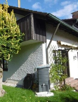 Gepflegtes Ein- bzw. Zweifamilien-Wohnhaus sucht Familienanschluß - Burgthann