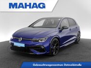 VW Golf, 2.0 TSI R BlackStyle IQ Light HarKar, Jahr 2021 - München