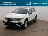 VW Tiguan, 2.0 TDI Allspace Life 110kW, Jahr 2022 - Braunschweig