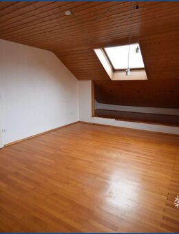 DG-Wohnung am Mittelberg mit Gartenanteil - Biberach (Riß)