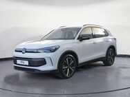 VW Tiguan, 1.5 l Life eTSI OPF (150 P S), Jahr 2022 - Bühl