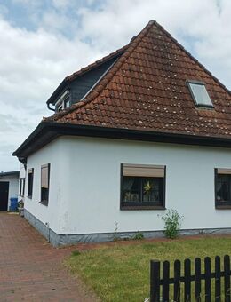 Wohnen, Arbeiten & Entspannen: Großzügiges Zuhause mit Werkstatt, Wellnessbad und viel Raum für Ideen - Hochdonn