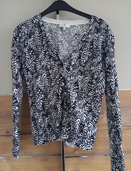 schwarz weißes Strickjacke für den Sommer - Teising