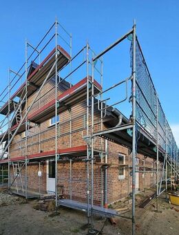 Doppelhaushälfte "auf dem Dorf". KfW 40. Inklusive Photovolataik und Wärmepumpe - Oster-Ohrstedt