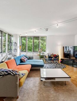 Lichtdurchflutete, vermietete 3-Zimmer-Eigentumswohnung in begehrter Lage von München-Bogenhausen - München
