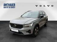 Volvo XC40, B4 Plus Dark - ° Pixel, Jahr 2024 - Hanau (Brüder-Grimm-Stadt)