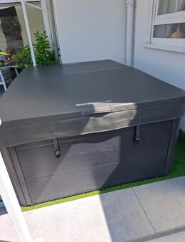 Whirlpool Abdeckung - Saarlouis