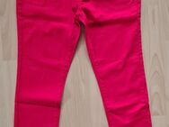 Enge Damen Jeans Hose in rot / Größe XL (44) / NEU - Marl (Nordrhein-Westfalen)