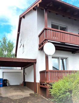 IK | Weilerbach: schöne DHH mit Carport und Garten - Weilerbach