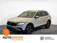 VW Tiguan, 2.0 TDI Move, Jahr 2024 - Kaufbeuren