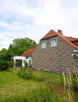 Sanierungsobjekt mit großem Grundstück und Berücksichtigung im Bebauungsplan "Pfarrgarten" - Remlingen (Niedersachsen)