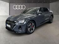 Audi Q8, Sportback 50 quattro advanced suspension, Jahr 2024 - Frankfurt (Main)