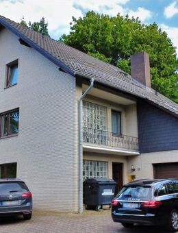 Ehemaliges Wohn- und Geschäftshaus am Feldrand + Baugrundstück - Alfeld (Leine)