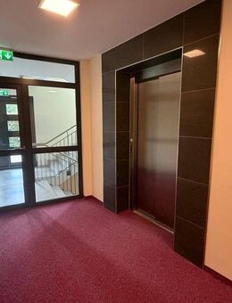 Attraktive Kapitalanlage in der Seniorenresidenz Frauenland - hochwertige 2-Zimmer-Wohnung mit Balkon - Würzburg