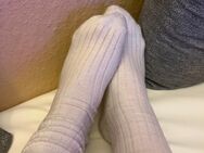 Getragene Socken von 20-jähriger zu verkaufen ! - Wernigerode